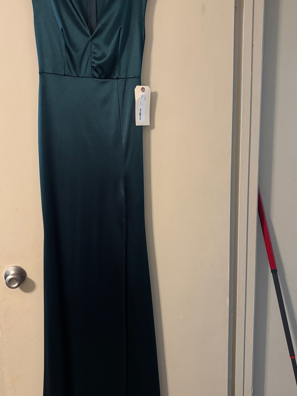 Sleeveless Emerald Green Satin Evening Gown w/ side split